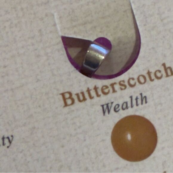 Vintage butterscotch amber valentine heart pendant sterling 1/2” new old stock - Picture 8 of 8